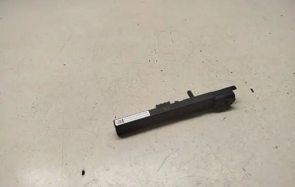Opel Grandland X Keyless system antenna xd0287039 e1136485