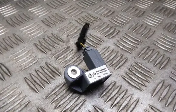 Peugeot 308 Airbag deployment crash/impact sensor 9660923480 611155600A