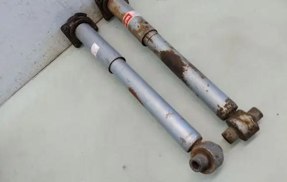 Volvo V70 Rear shock absorber/damper 553385