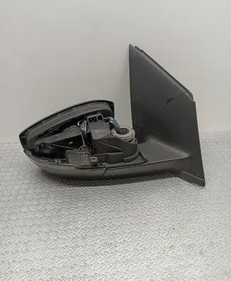 Volkswagen Polo V 6R Front door electric wing mirror E9024483 E9034483