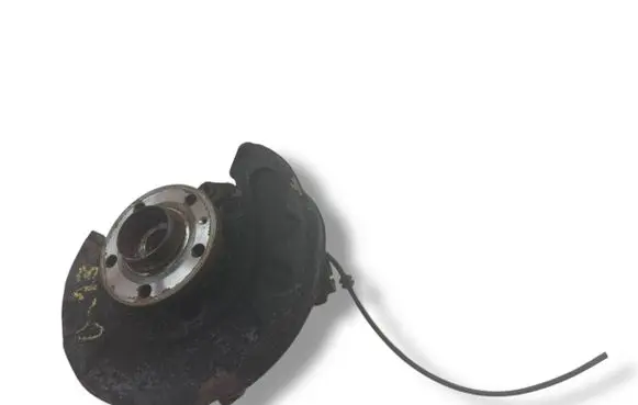 Volkswagen Golf VIII Front wheel hub