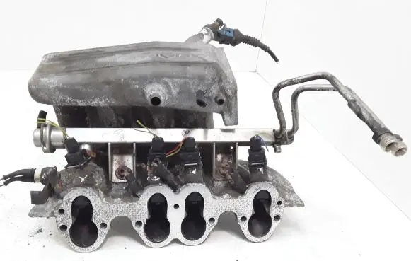 Audi A6 S6 C4 4A Intake manifold
