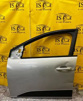 Dacia Sandero III Front door 