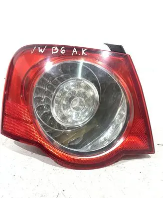 Volkswagen PASSAT B6 Rear/tail lights ZSB3C5945095C