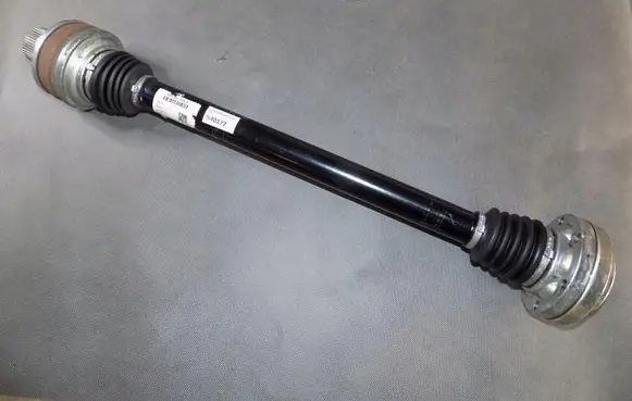 Rear driveshaft