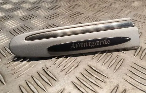 Mercedes-Benz CLK A209 C209 Fender grill 2096902162