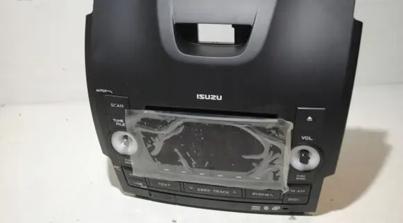 Isuzu D-Max Radio/CD/DVD/GPS head unit 8981260812