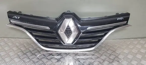 Renault Megane IV Front bumper upper radiator grill 622562805R