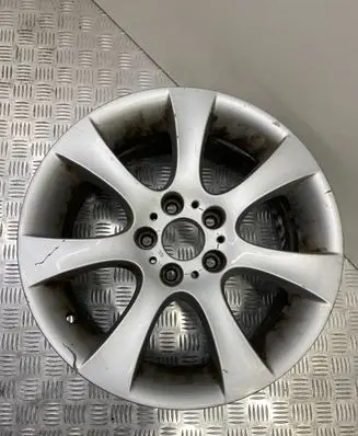 BMW 5 E60 E61 R18 alloy rim 6775793