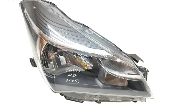 Toyota Yaris Headlight/headlamp 0D1580D159R D1580D159