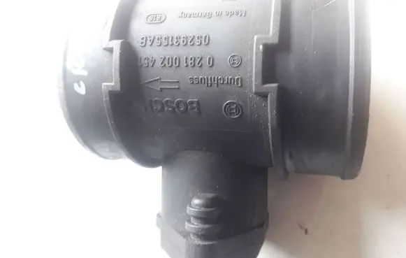 Chrysler Voyager Mass air flow meter 0281002451