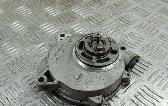 SsangYong Rexton Vacuum pump 9140300264