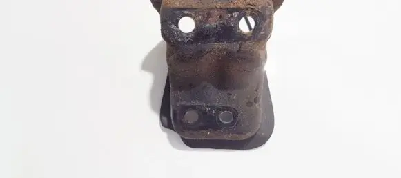 Mazda 626 Bracket in trunk/boot 