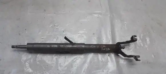 KIA Rio Steering wheel axle