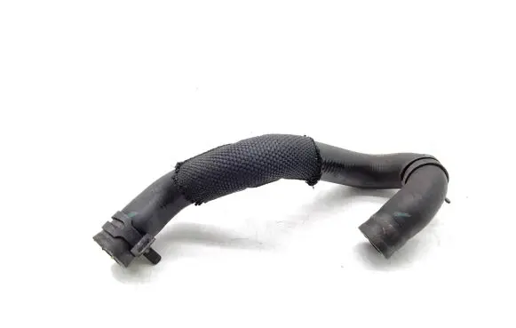 Mercedes-Benz CLA C117 X117 W117 Engine coolant pipe/hose A2702031782