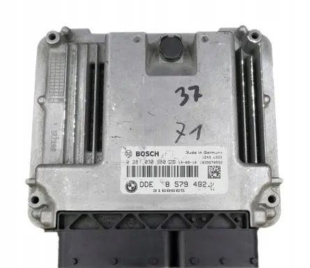 BMW 1 F20 F21 Engine control unit/module 8579482