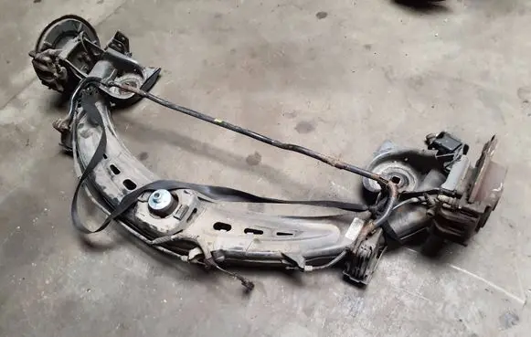Mercedes-Benz A W169 Rear axle beam 