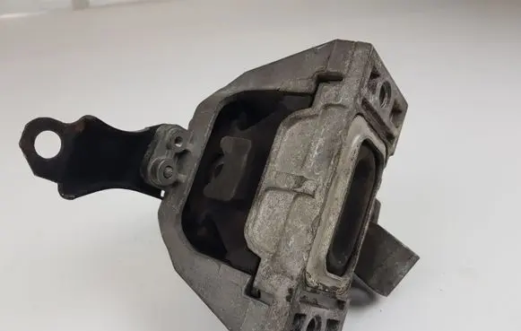 Audi A3 S3 8P Engine mount bracket 1J0199262BE