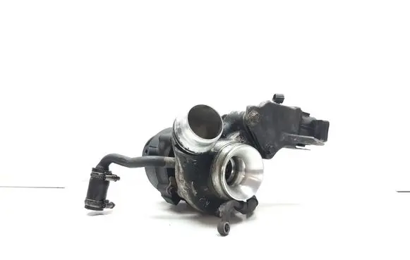 BMW X1 E84 Turbo 7810199 TF035HL6B 724779