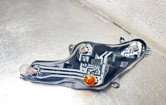 Opel Insignia A Tail light bulb cover holder 168372