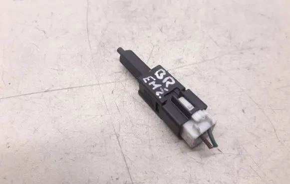Mitsubishi Galant Brake pedal sensor switch