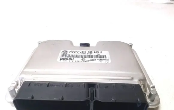 Audi A2 Engine control unit/module 045906019G