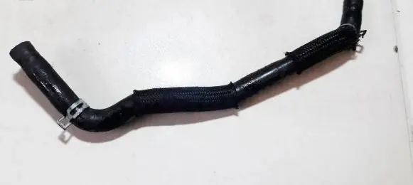 Ford Focus Engine coolant pipe/hose