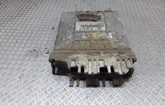 Volkswagen II LT Engine control unit/module 074906021AQ 0281001888