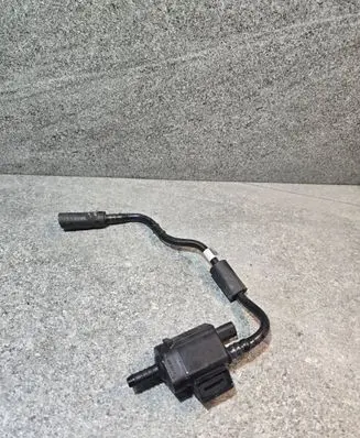 Porsche Macan (95B) Turbo solenoid valve 06M906517C