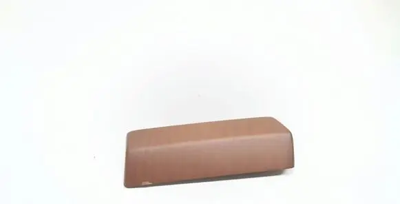 Dashboard glove box trim