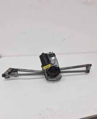 Audi A6 S6 C4 4A Front wiper linkage and motor 0390241330
