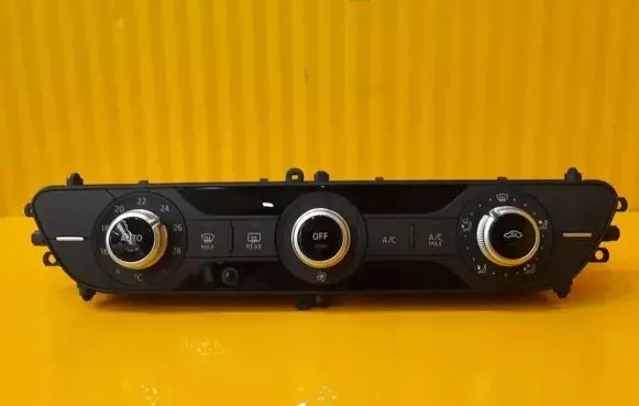Audi A4 S4 B9 Climate control unit 8W0820043P