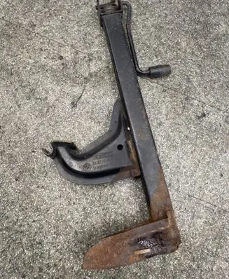 BMW 3 E30 Lift Jack 71121178722