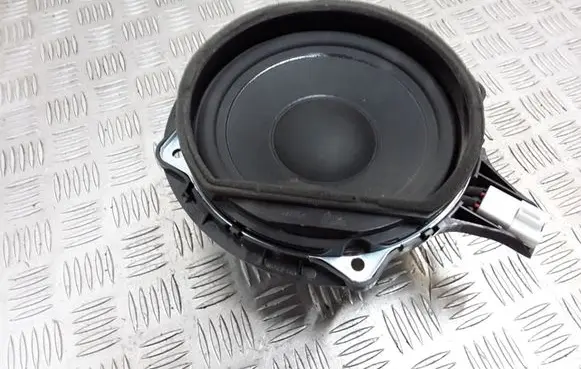 KIA Carens III Subwoofer speaker 96300A4000