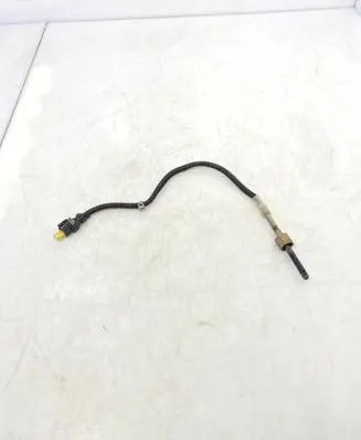 Mercedes-Benz C W205 Exhaust gas temperature sensor A0009058904