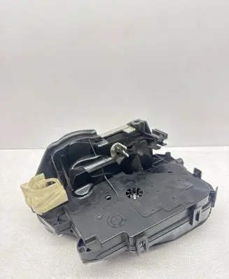 BMW 3 E90 E91 Front door lock 7059967