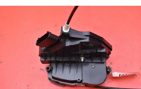 Ford Fiesta Front door lock 8A6AA21813AJ