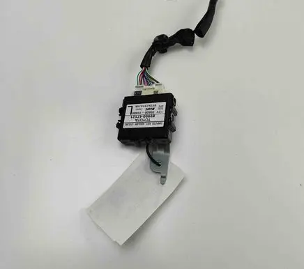 Toyota Prius+ (ZVW40) Light module LCM 3560070406 8996047121