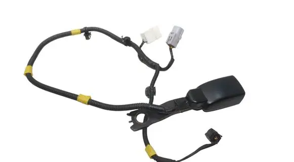 Lexus CT 200H Front seatbelt buckle
