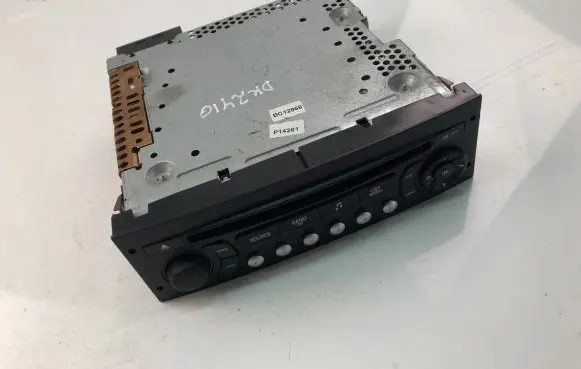 Citroen Jumpy Radio/CD/DVD/GPS head unit 96643697XT