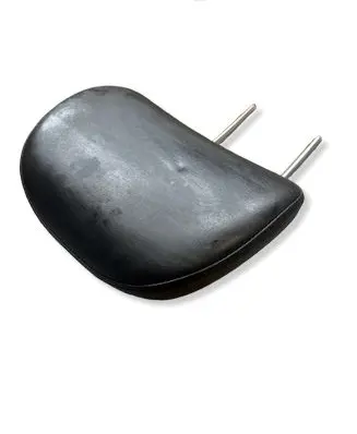 KIA EV6 Front seat headrest 