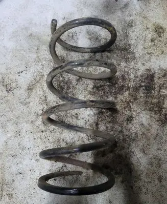 Mazda 323 F Front coil spring