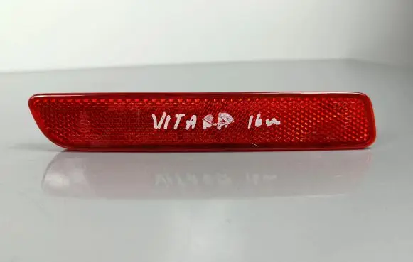 Rear tail light reflector