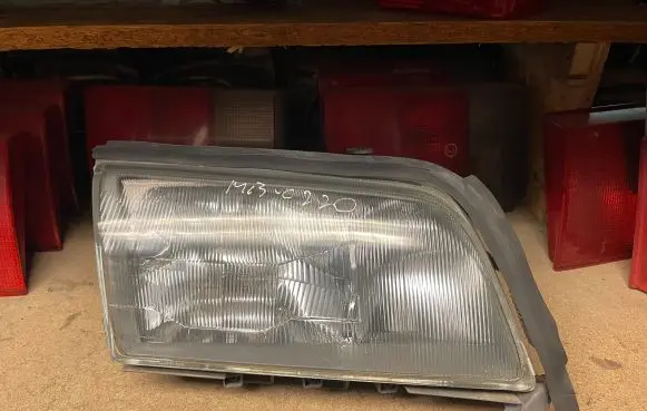 Mercedes-Benz C W202 Headlight/headlamp 4401107