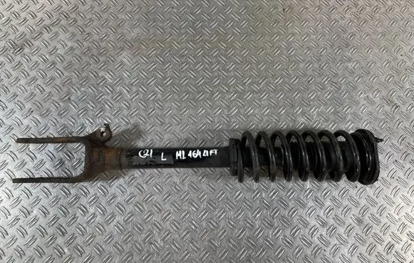 Mercedes-Benz ML W164 Front shock absorber with coil spring 