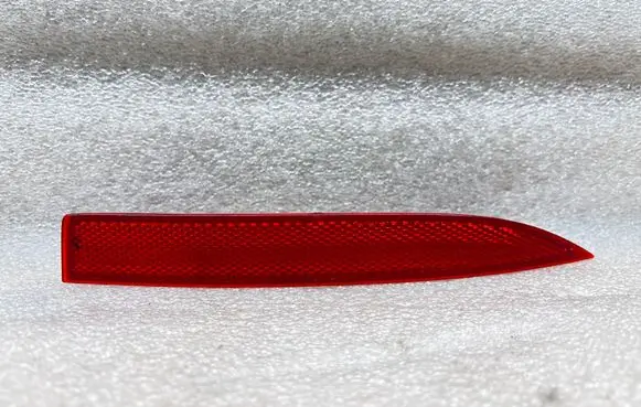 Rear tail light reflector