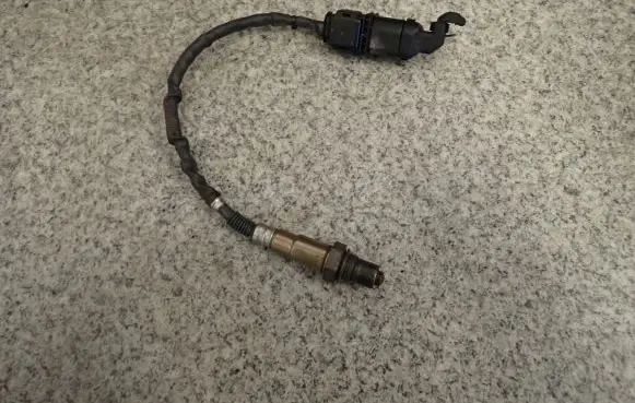 Hyundai Tucson JM Lambda probe sensor 39350-2A400