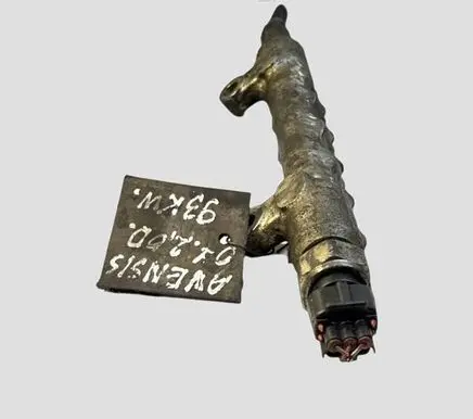 Toyota Avensis T250 Fuel main line pipe