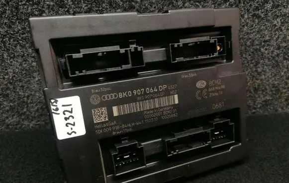 Audi A4 S4 B8 8K Comfort/convenience module 8K0907064DP