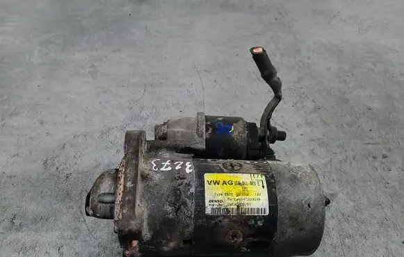 Volkswagen Polo III 6N 6N2 6NF Starter motor 085911023E